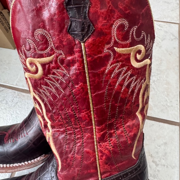 ARIAT SQUARE TOE BURGUNDY Cowboy Boots Women - Sz 8 - Picture 2 of 5
